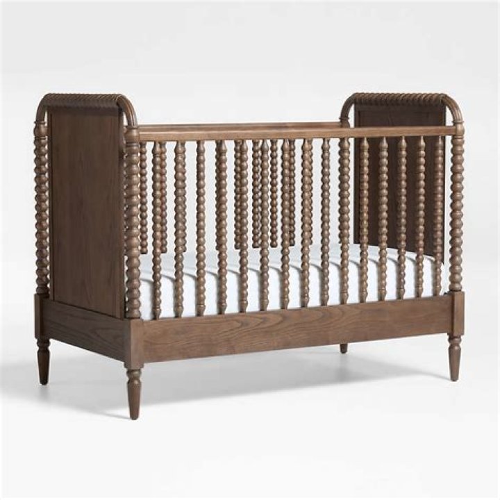 When to assemble baby crib?